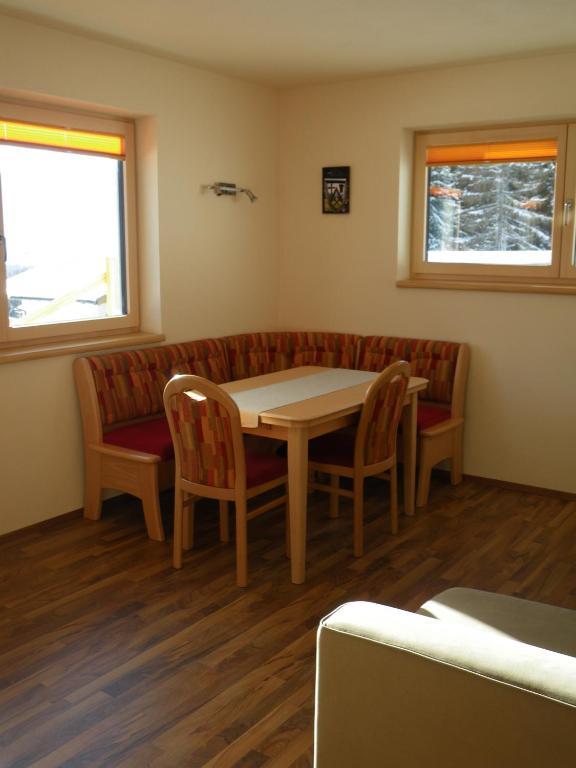 Austrian Alpine Apartments ラムサウ・アム・ダッハシュタイン 部屋 写真